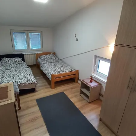 Aleksandar Lejlighed *